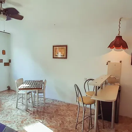 アパート La Piccola Porta, равда, българия