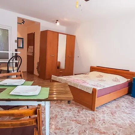 La Piccola Porta, равда, българия Apartamento
